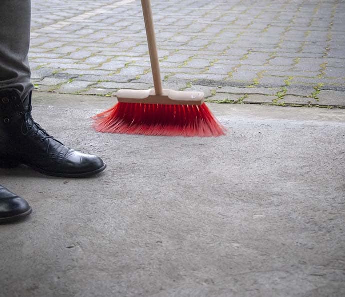 garage cleaning